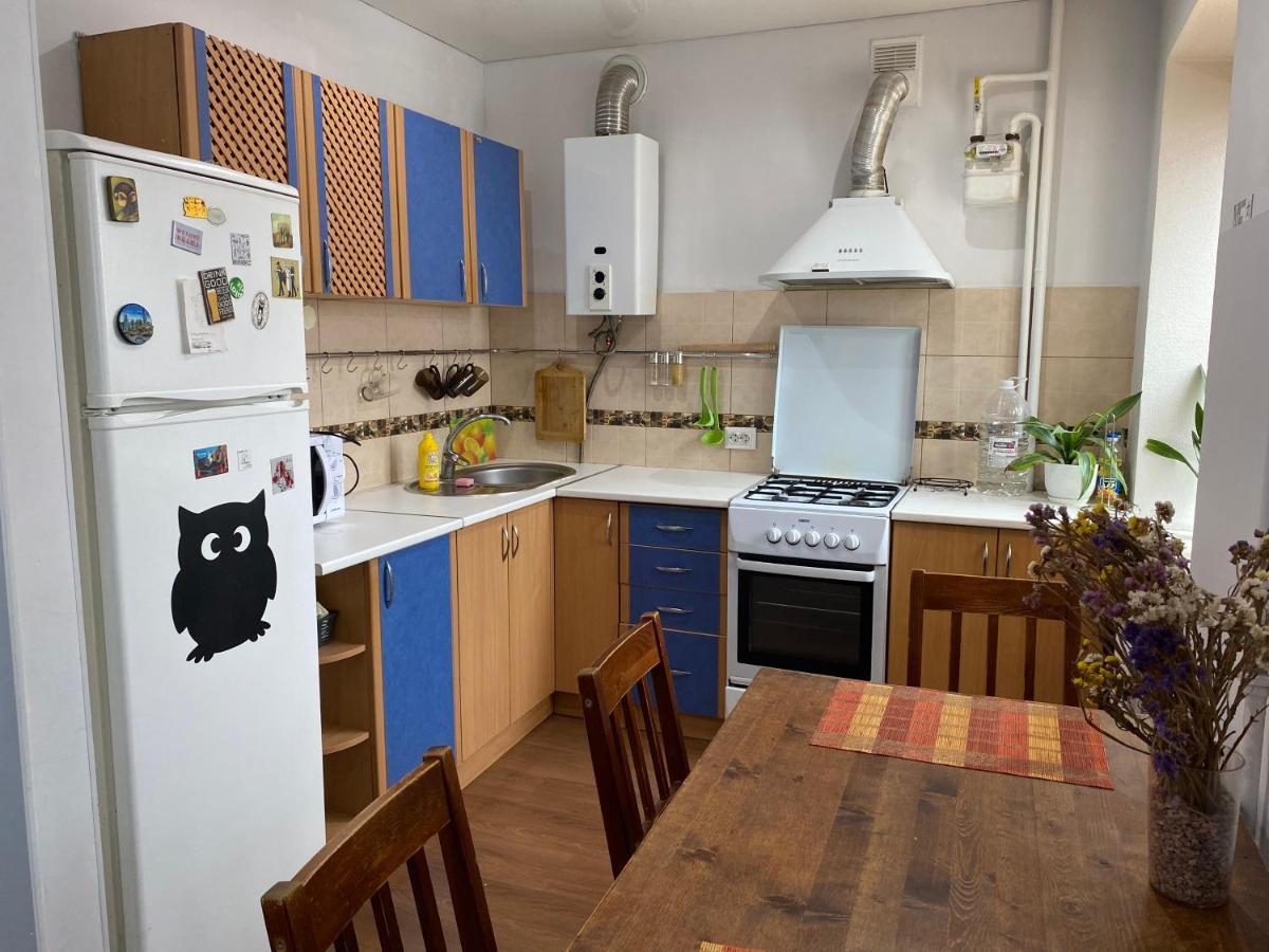 Art Apartment Jytomyr Extérieur photo