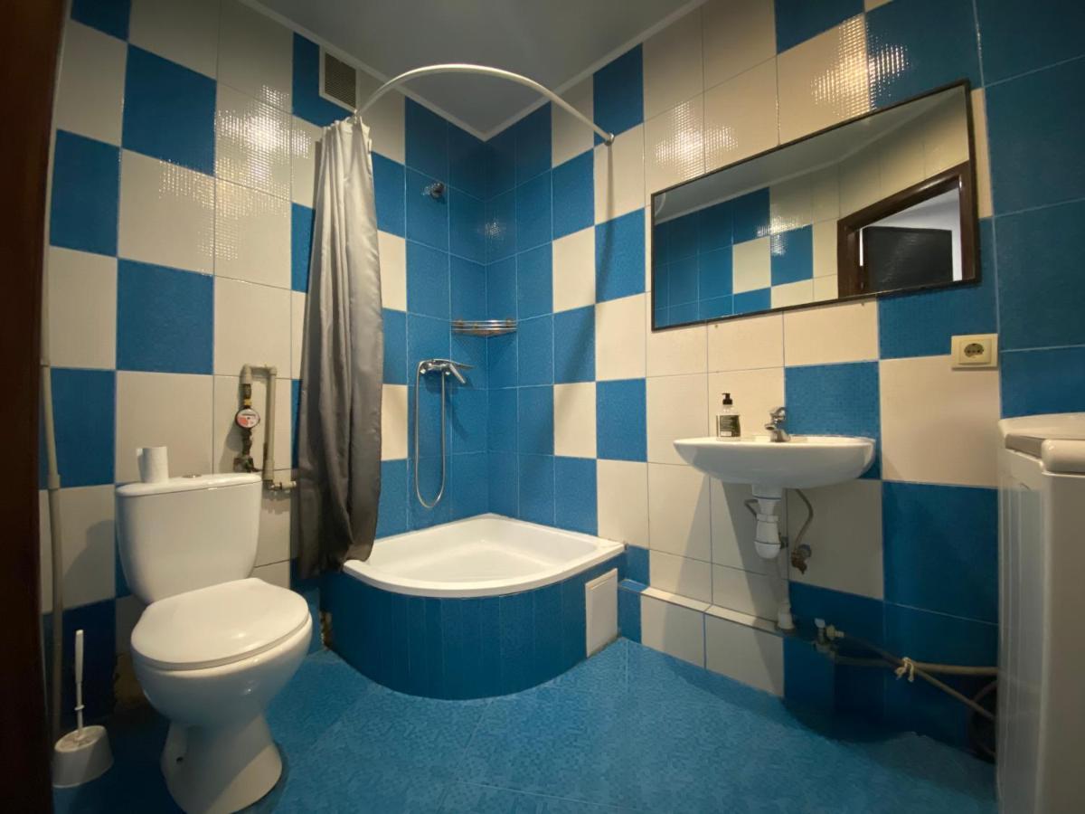 Art Apartment Jytomyr Extérieur photo